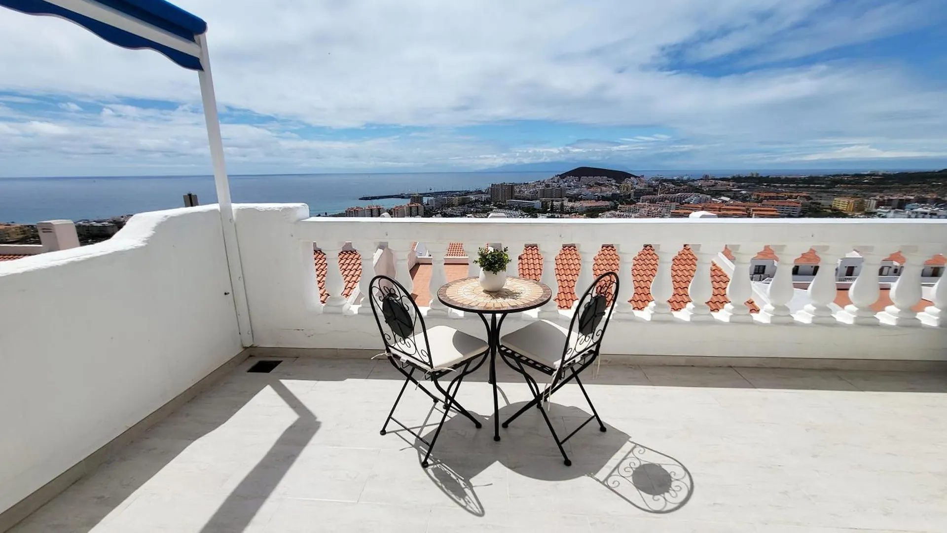 Lejlighed Discover Your Perfect Escape ! Arona