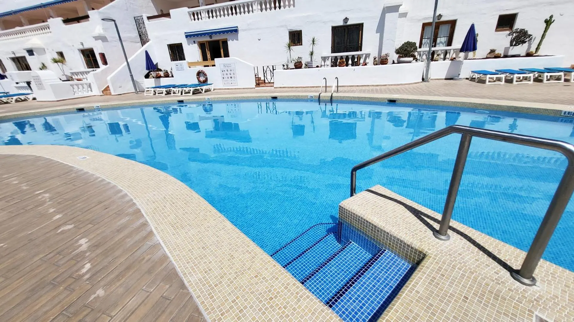 Lejlighed Discover Your Perfect Escape ! Arona